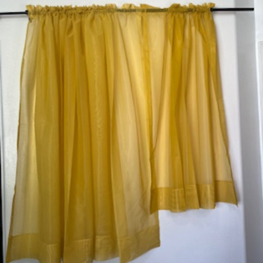 Everton Sheer Curtains Golden Rod Set Of‎ 4 Pocket Panels